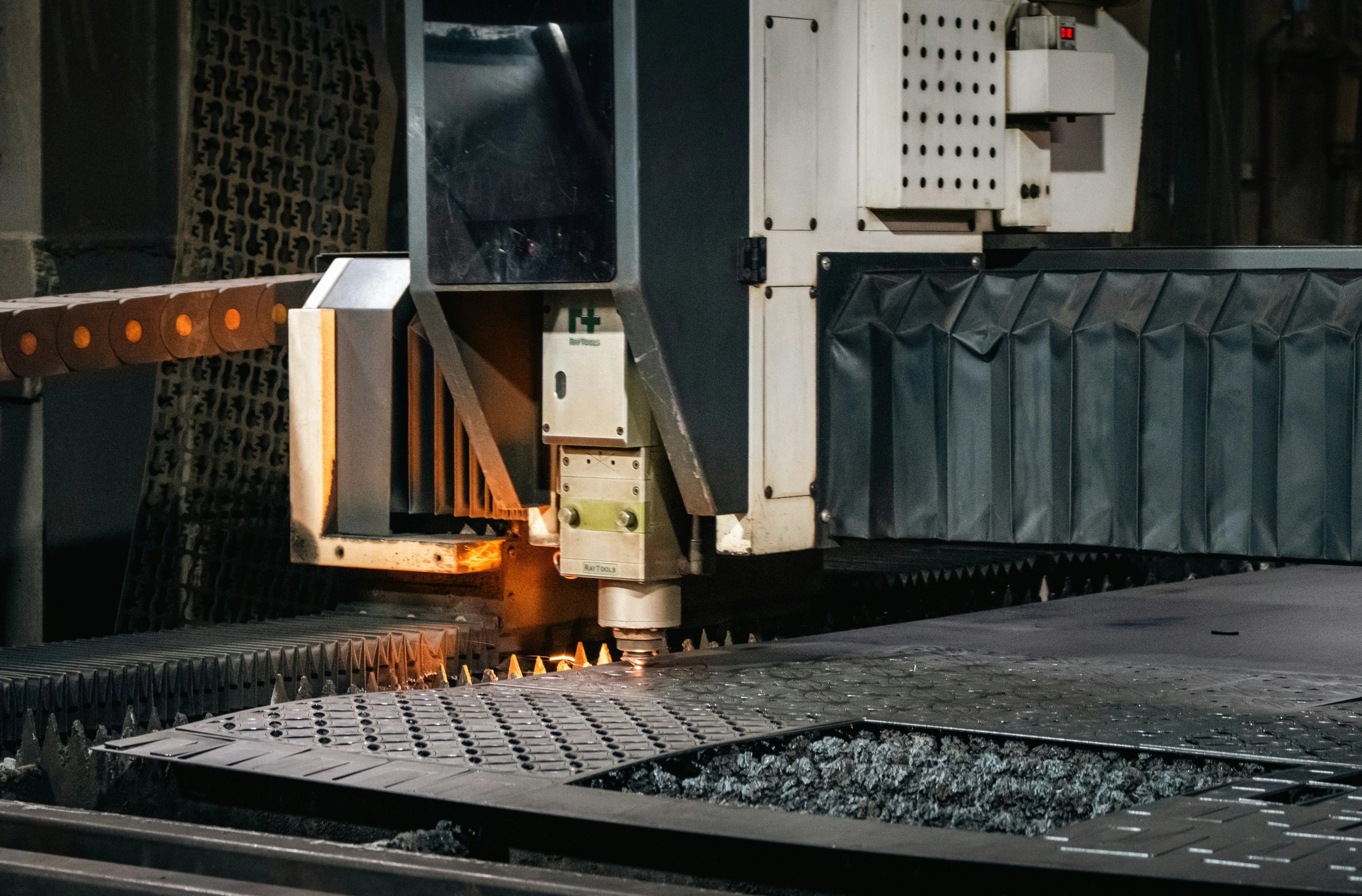 MetalDivider manufacturing workshop