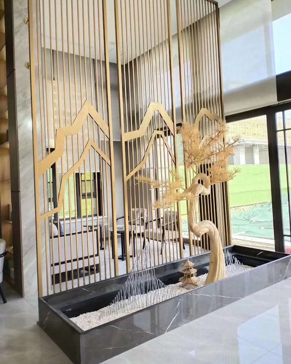 Expanded metal mesh interior